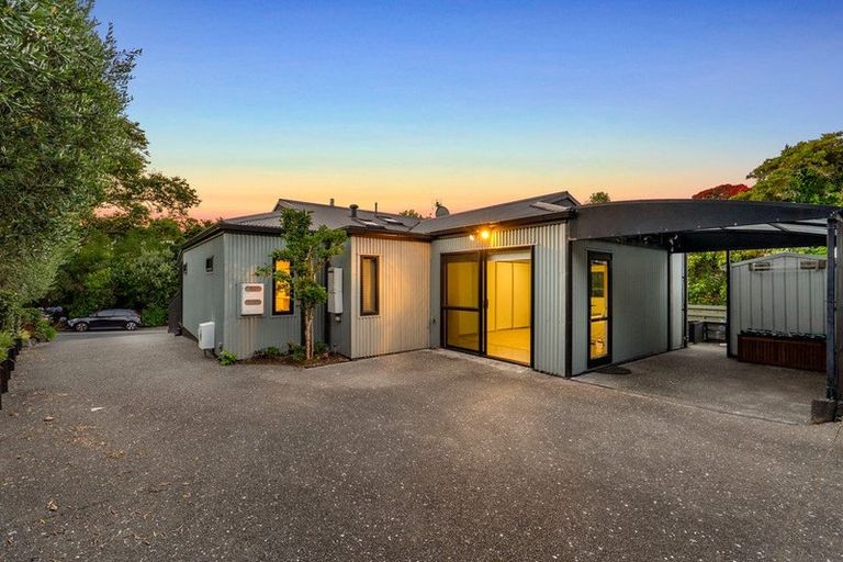 Photo of property in 293a Beach Road, Campbells Bay, Auckland, 0630