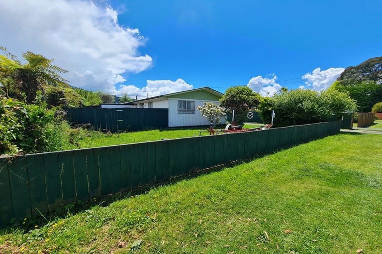 Photo of property in 11 Bell Road, Western Heights, Rotorua, 3015