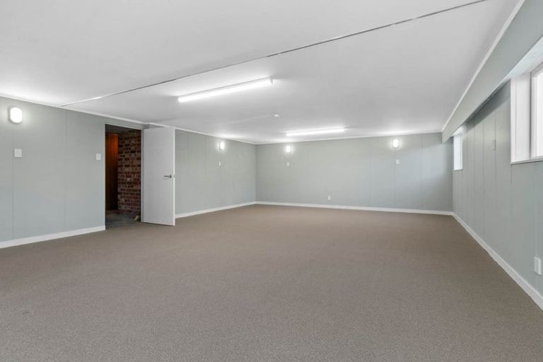 Photo of property in 132a Coronation Road, Mangere Bridge, Auckland, 2022