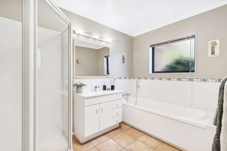 Photo of property in 23 Northmeadow Drive, Rototuna, Hamilton, 3210