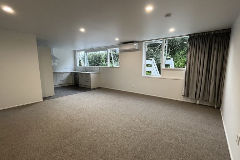 Photo of property in 4/15 Upper Lewisville Terrace, Thorndon, Wellington, 6011