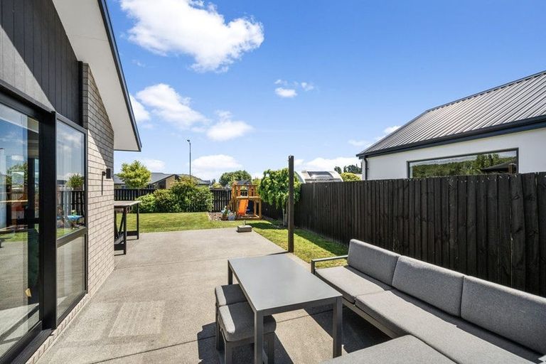 Photo of property in 123 Prestons Park Drive, Marshland, Christchurch, 8083