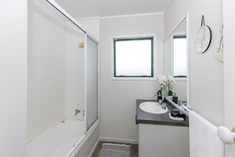 Photo of property in 43a Sheridan Street, Silverdale, Hamilton, 3216