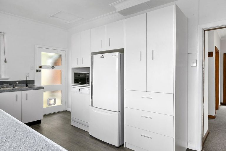 Photo of property in 31 Clifford Street, Dalmore, Dunedin, 9010