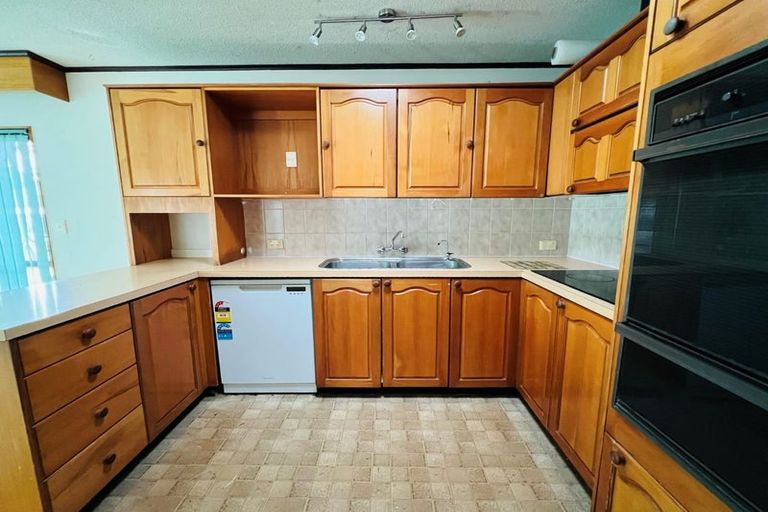 Photo of property in 13 Heron Place, Maunu, Whangarei, 0110