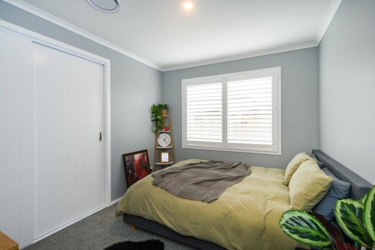 Photo of property in 2 Oldfield Lane, Marton, 4710