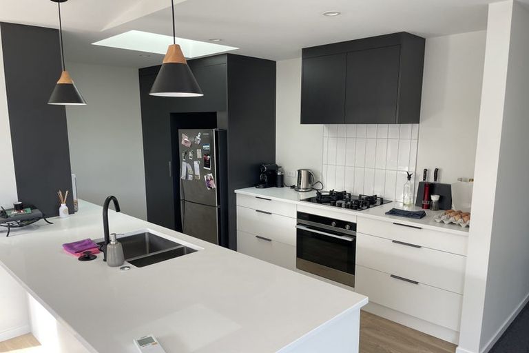 Photo of property in 8 Kaiwaru Place, Waikanae, 5036