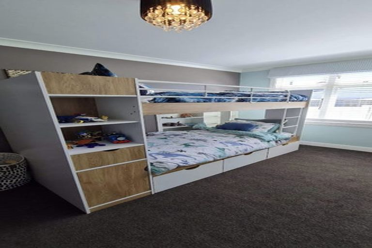 Photo of property in 1047 Whangaparaoa Road, Tindalls Beach, Whangaparaoa, 0930