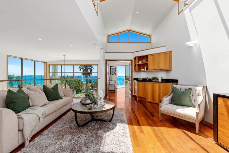 Photo of property in 5 Gilberd Place, Torbay, Auckland, 0630