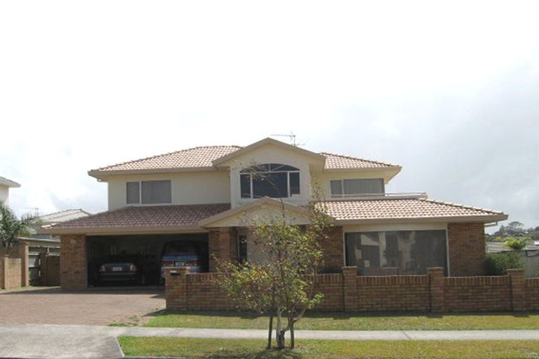 Photo of property in 18 Seacrest Drive, West Harbour, Auckland, 0618