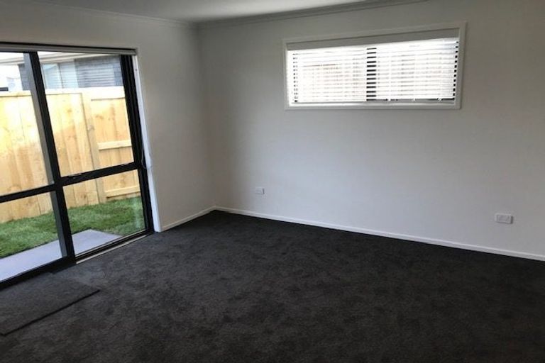 Photo of property in 25 Kotiate Street, Papamoa Beach, Papamoa, 3118