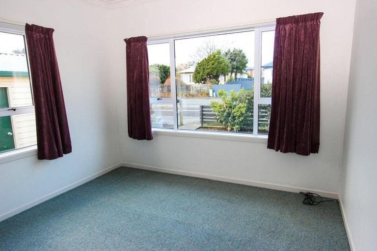 Photo of property in 96 Exmouth Street, Waverley, Invercargill, 9810