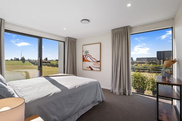 Photo of property in 37 Silver Peaks Drive, West Melton, 7618