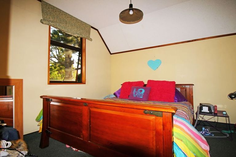 Photo of property in 2/341 College Street, West End, Palmerston North, 4410