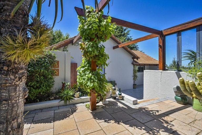 Photo of property in 238a Poraiti Road, Poraiti, Napier, 4182