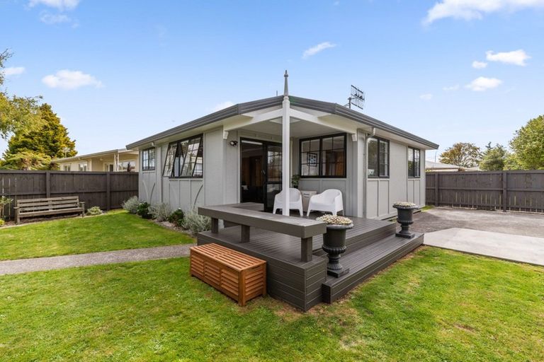 Photo of property in 9 Miller Street, Glenholme, Rotorua, 3010