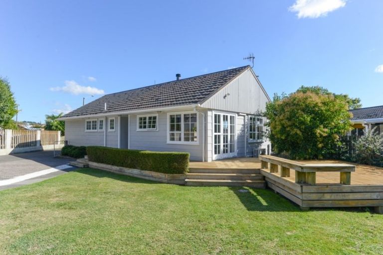 Photo of property in 9 Breadalbane Road, Havelock North, 4130