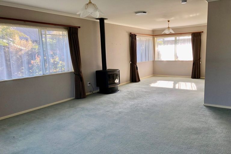 Photo of property in 11 Fendalton Drive, Rototuna, Hamilton, 3210