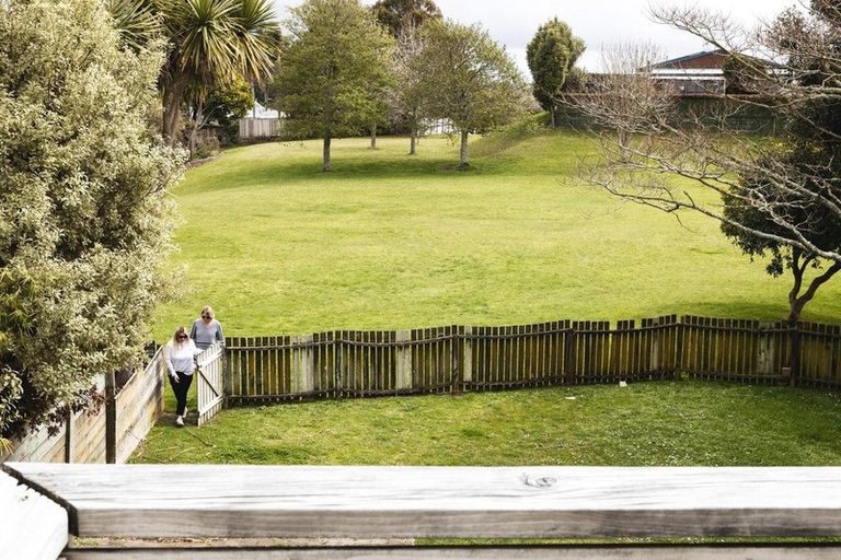 Photo of property in 8 Meander Drive, Welcome Bay, Tauranga, 3112