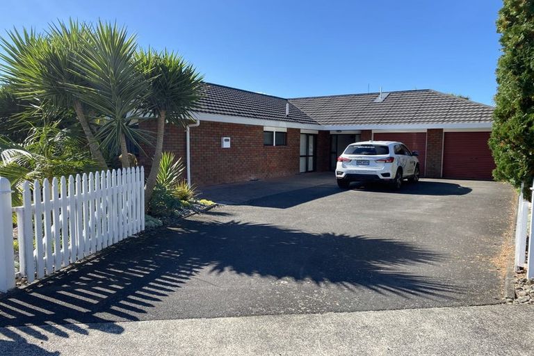 Photo of property in 13 Heron Place, Maunu, Whangarei, 0110