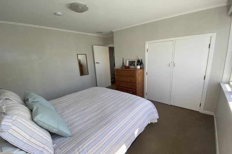 Photo of property in 2/102 Verran Road, Birkdale, Auckland, 0626