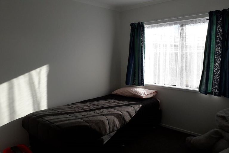 Photo of property in 5 Park Chester Road, Pukekohe, 2120