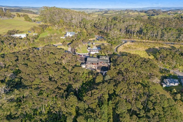 Photo of property in 854 Inland Road, Helensville, 0875