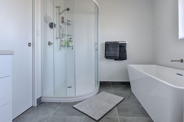 Photo of property in 82 Norton Street, Gore, 9710