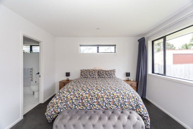 Photo of property in 12a Sussex Street, Weston, Oamaru, 9401