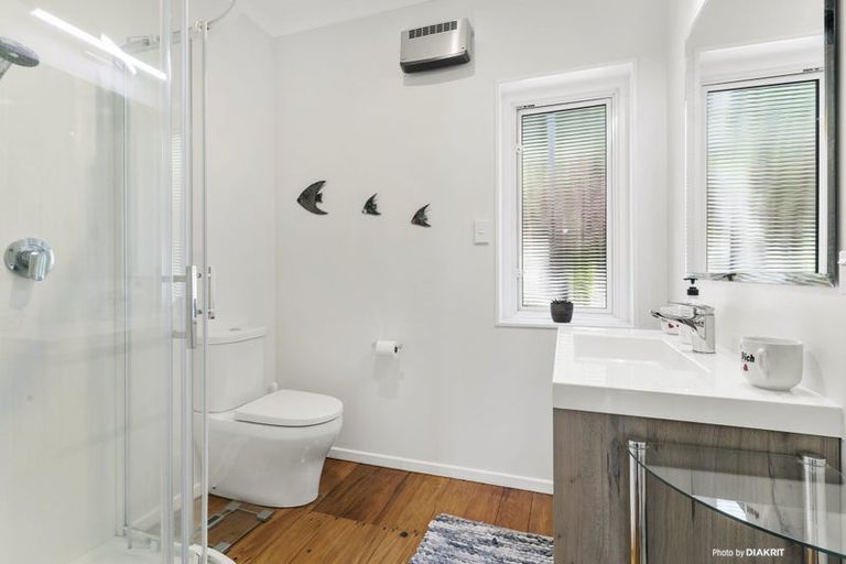 Photo of property in 107 Karori Road, Karori, Wellington, 6012