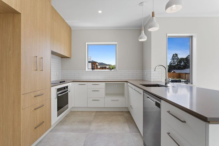 Photo of property in 3 Barrel Crescent, Swanson, Auckland, 0614