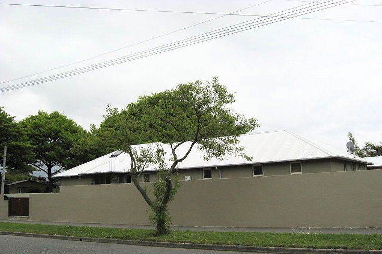 Photo of property in 1 Heath Street, Burnside, Christchurch, 8053