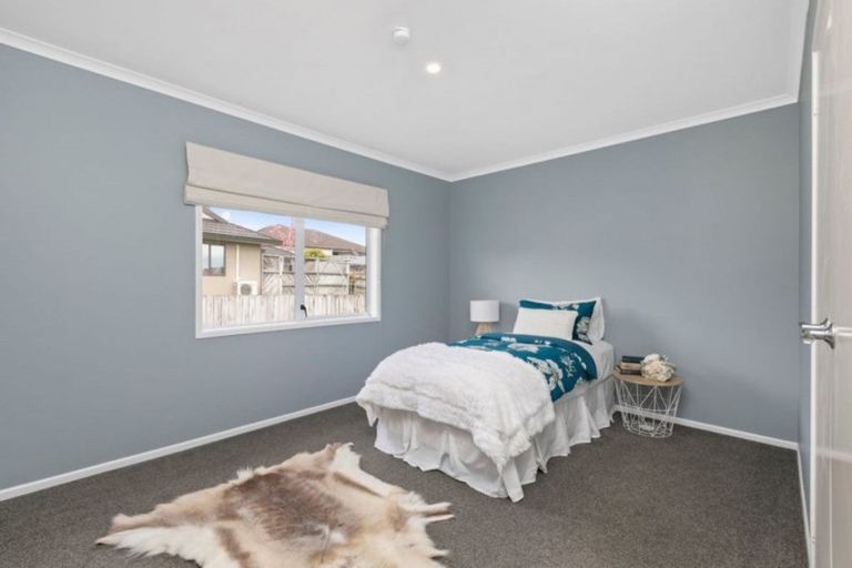 Photo of property in 38 Lysaght Place, Welcome Bay, Tauranga, 3112