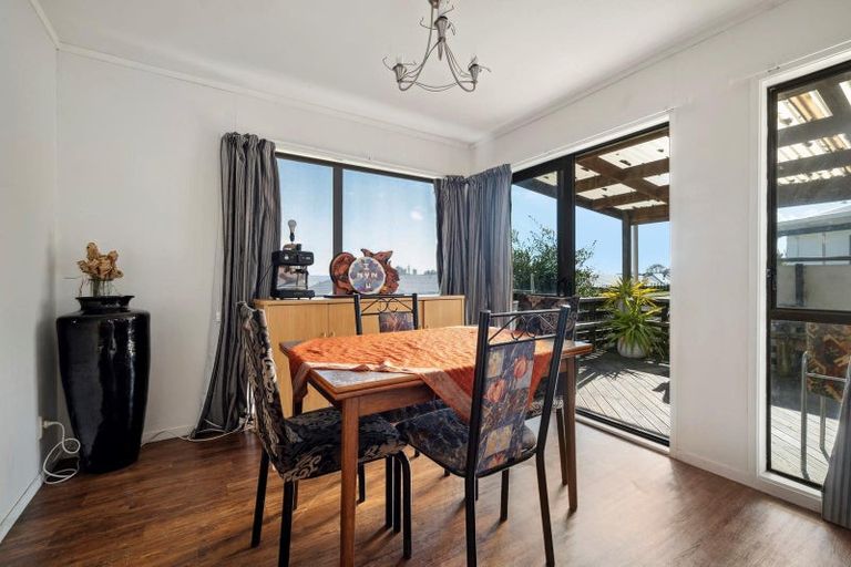 Photo of property in 17 Owhatiura Drive, Lynmore, Rotorua, 3010