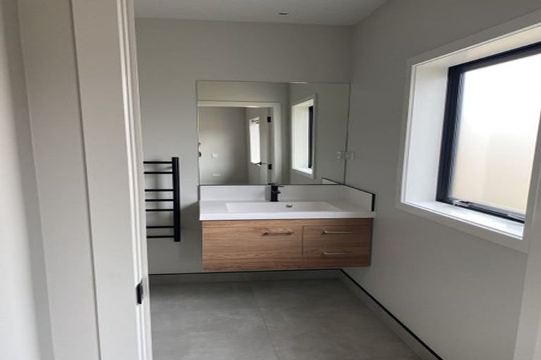 Photo of property in 2/84 Endeavour Avenue, Flagstaff, Hamilton, 3210