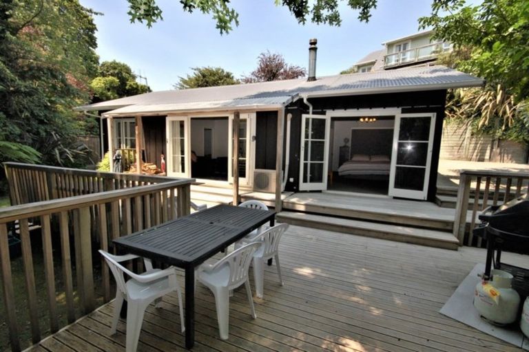 Photo of property in 68 Matuku Street, Two Mile Bay, Taupo, 3330
