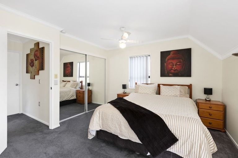 Photo of property in 1/15 Eastwood Rise, Browns Bay, Auckland, 0630
