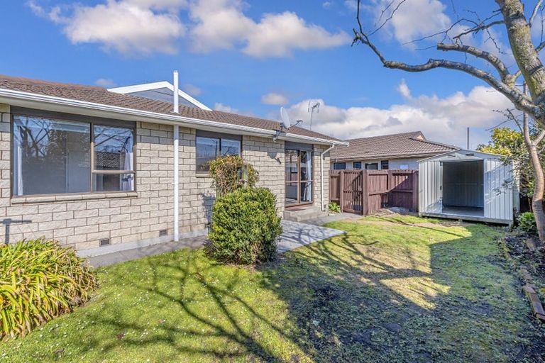 Photo of property in 1/32 Greenock Street, Redwood, Christchurch, 8051