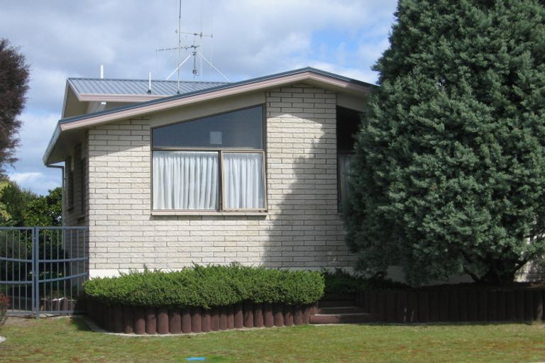 Photo of property in 5 Compton Place, Mount Maunganui, 3116