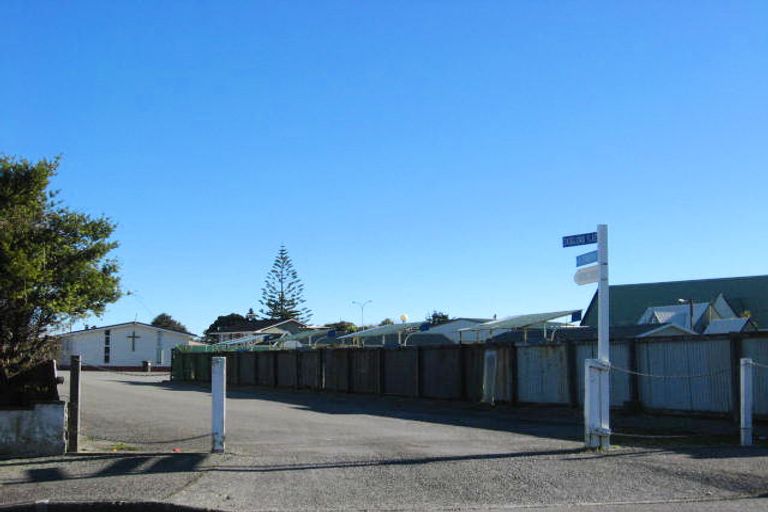 Photo of property in 26-28 Shakespeare Street, Greymouth, 7805