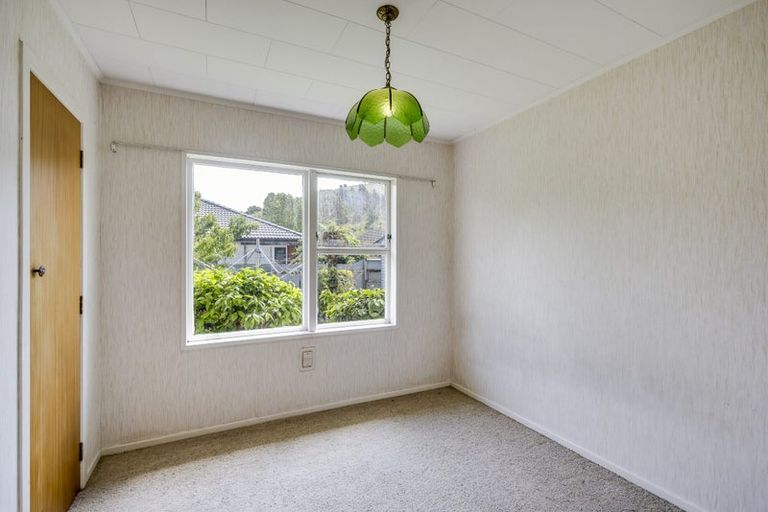 Photo of property in 26 Trigg Crescent, Taradale, Napier, 4112