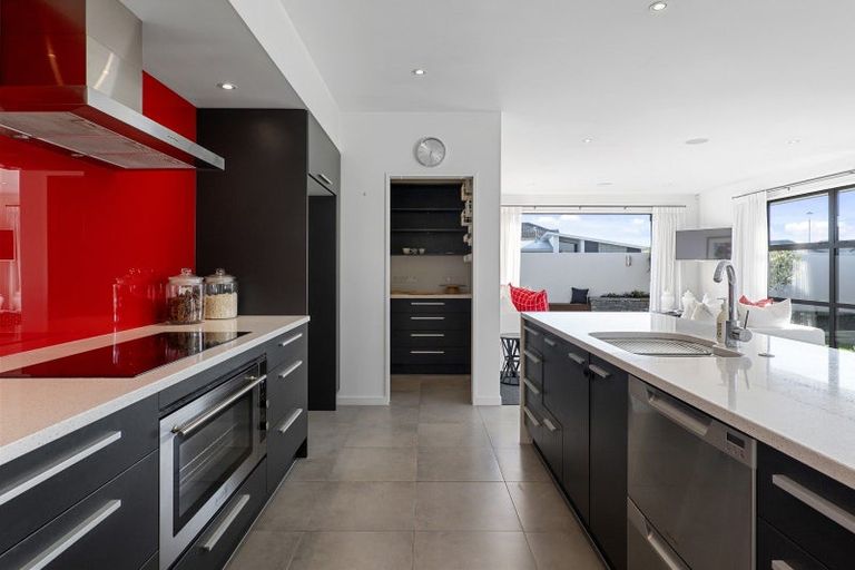 Photo of property in 4 O'dea Place, Burnside, Christchurch, 8053
