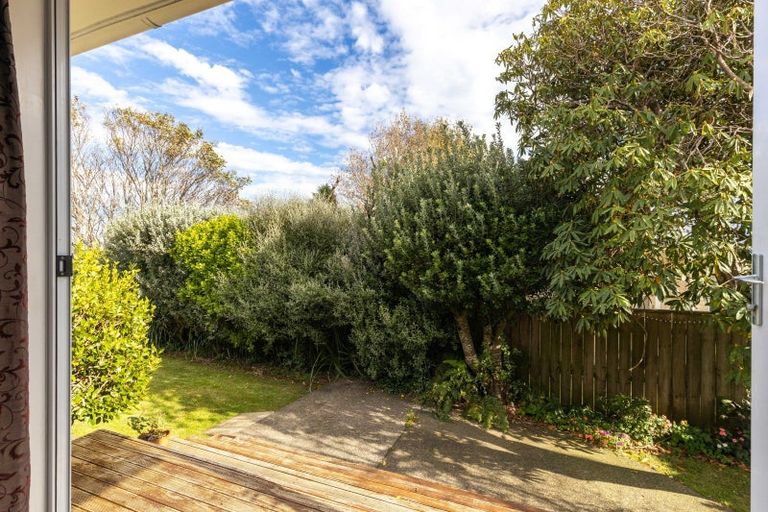 Photo of property in 9 Blackmore Street, Lynmouth, New Plymouth, 4310