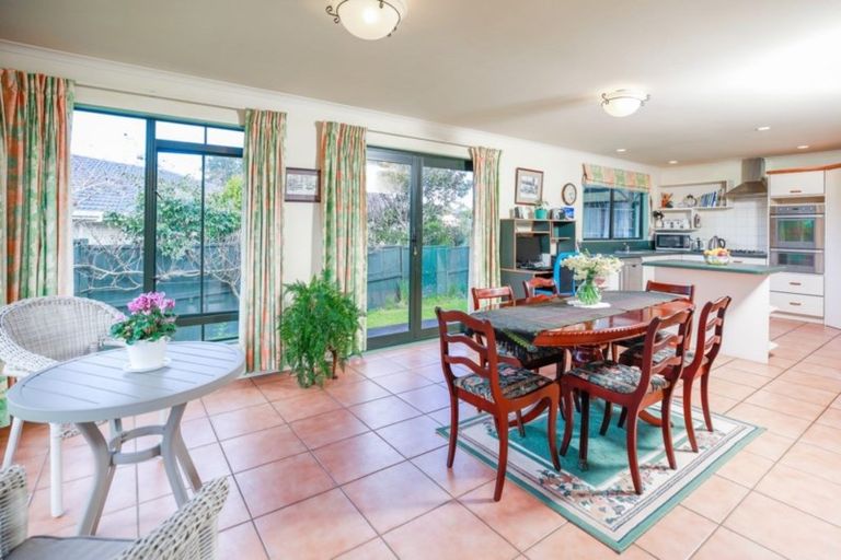 Photo of property in 2 Parkview Avenue, Western Heights, Hamilton, 3200