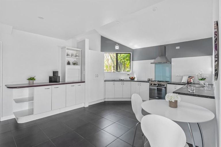 Photo of property in 19a Pelorous Street, Paparangi, Wellington, 6037