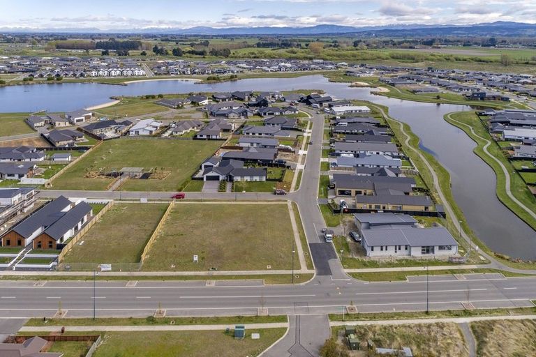 Photo of property in 62 The Esplanade, Pegasus, 7612