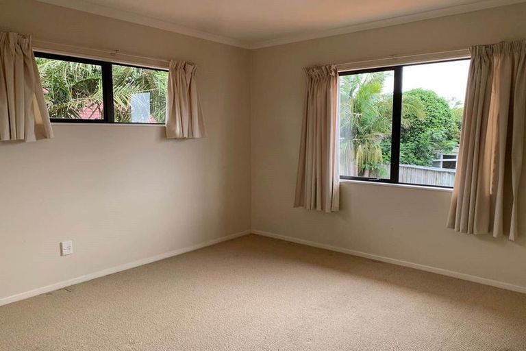 Photo of property in 13a Elliot Street, Howick, Auckland, 2014