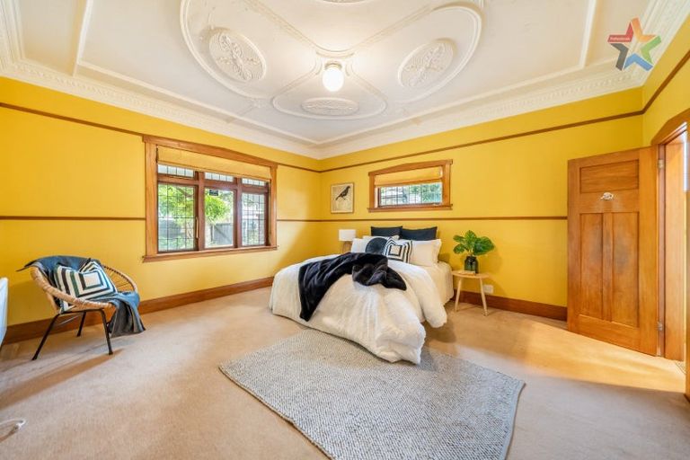 Photo of property in 30 Ludlam Crescent, Woburn, Lower Hutt, 5010