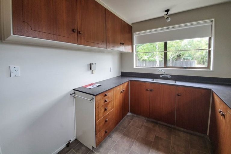 Photo of property in 1/19 Wakelin Place, Redwood, Christchurch, 8051