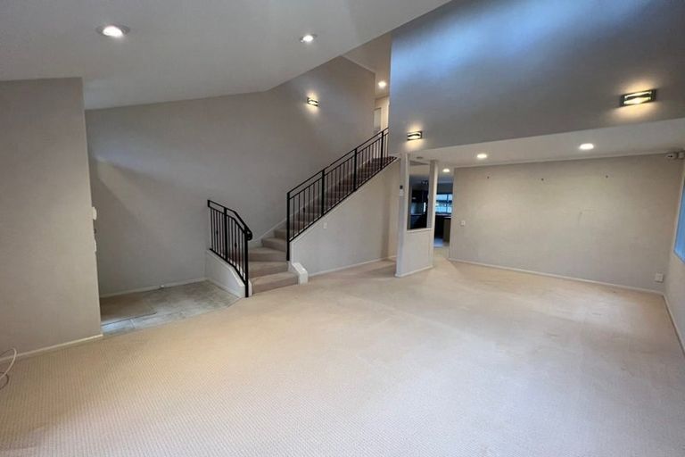 Photo of property in 356 Chapel Road, Flat Bush, Auckland, 2016